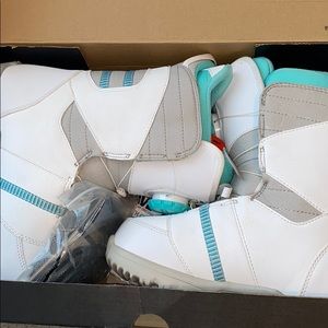 Burton zip line snowboarding boots